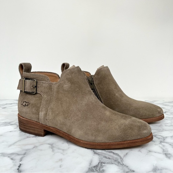 UGG Kelsea beige khaki suede leather buckle ankle boots bootie’s women’s size 7 - Picture 1 of 11